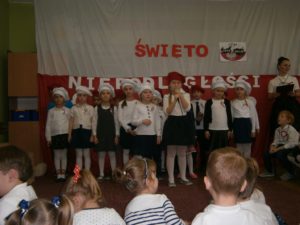 Narodowe Święto Niepodległości w Przedszkolu nr 2 "Miś"